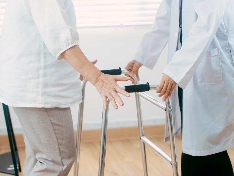 Como Preparar o Domicílio para a Desospitalização Geriátrica?